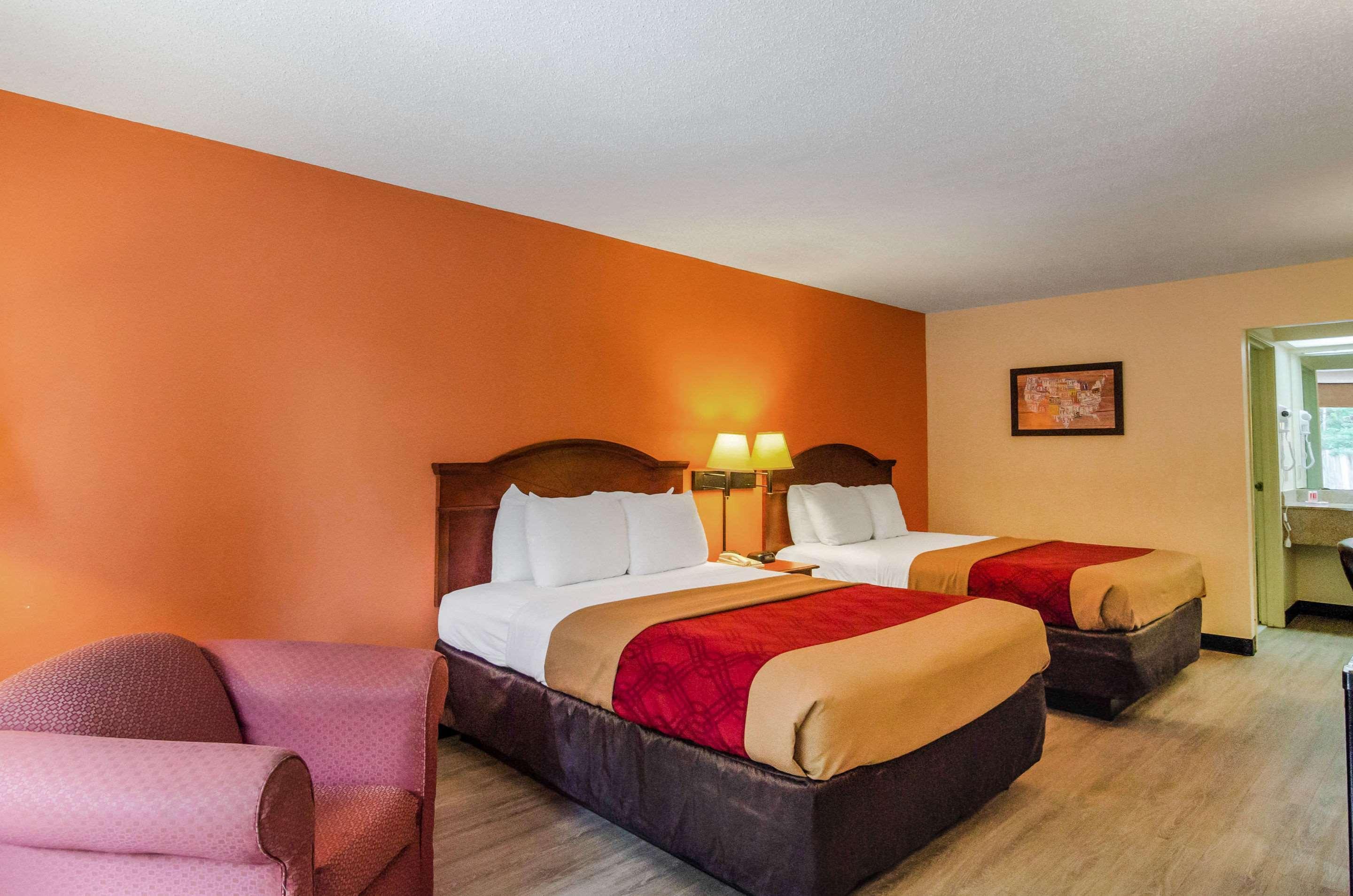 Econo Lodge Inn & Suites Gulfport Εξωτερικό φωτογραφία