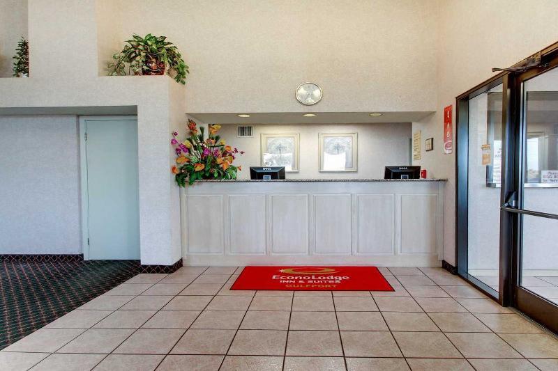 Econo Lodge Inn & Suites Gulfport Εξωτερικό φωτογραφία