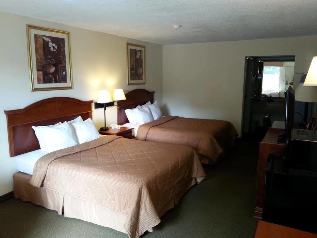 Econo Lodge Inn & Suites Gulfport Εξωτερικό φωτογραφία