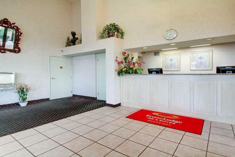 Econo Lodge Inn & Suites Gulfport Εξωτερικό φωτογραφία