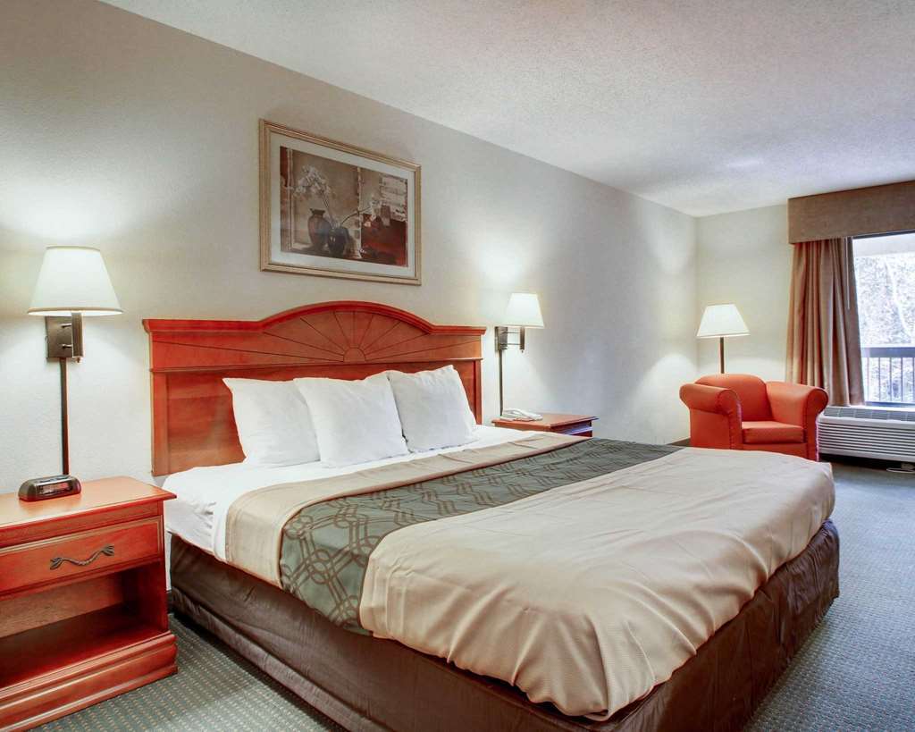 Econo Lodge Inn & Suites Gulfport Δωμάτιο φωτογραφία